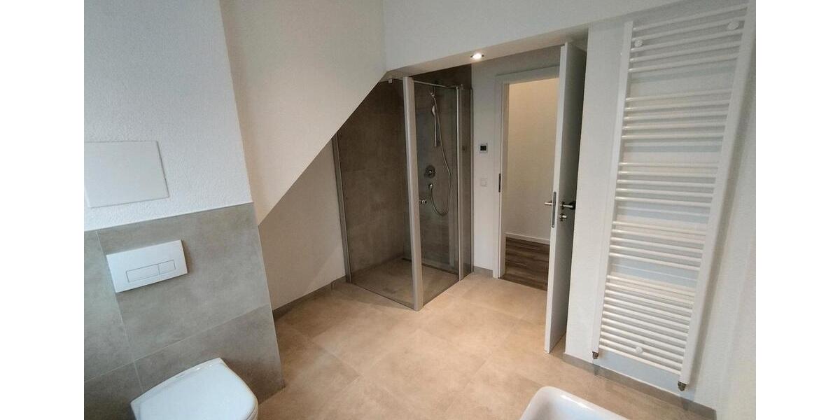 Dachgeschoßwohnung Heilbronn Horkheim - 2 Zimmer, 70 m&sup2;, 980&euro; | Angebot:25523156