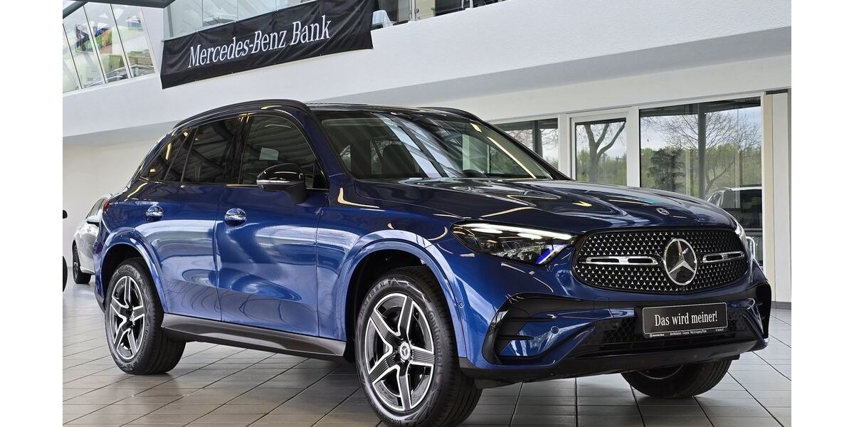 Mercedes-Benz GLC 300 10.458 km 63.650 &euro; Asperg 71679