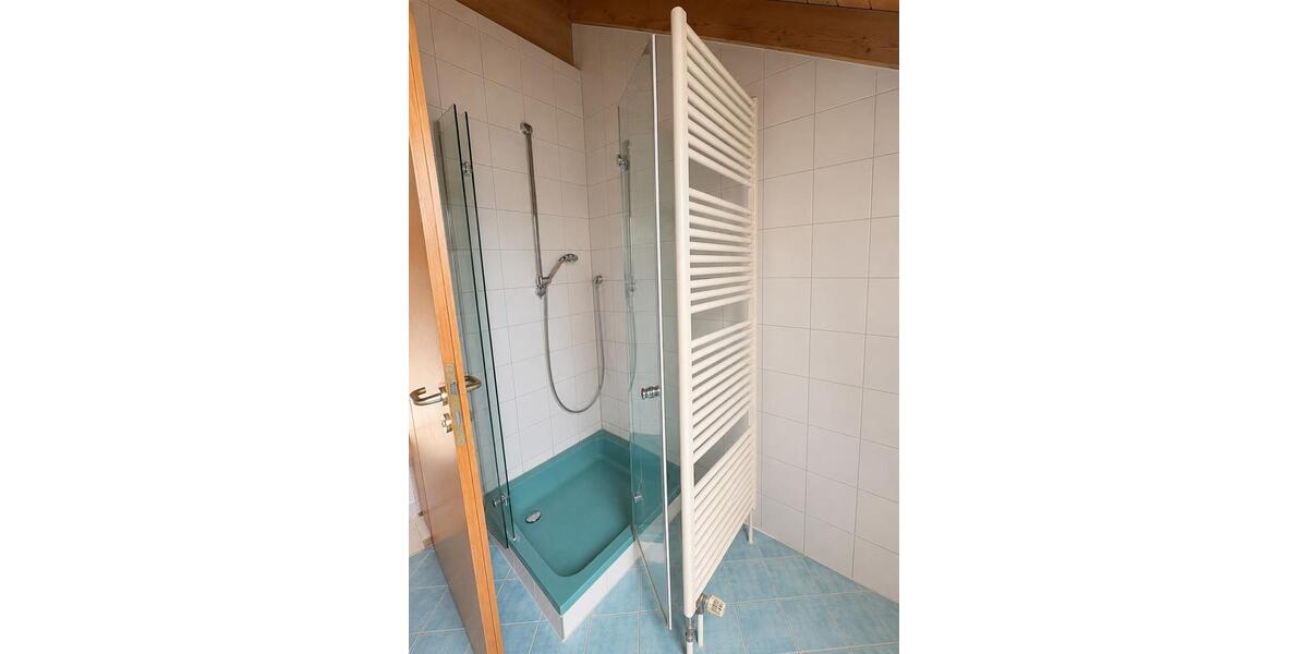 Dachgeschoßwohnung Vaihingen an der Enz - 3 Zimmer, 90 m&sup2;, 1.350&euro; | Angebot:27554043