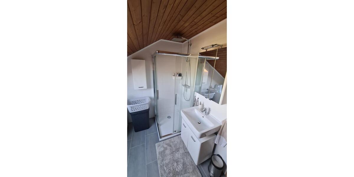 Dachgeschoßwohnung Bietigheim-Bissingen Bissingen - 3 Zimmer, 66 m&sup2;, 1.150&euro; | Angebot:27536939