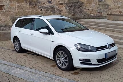 VW Golf 143.500 km 11.400 &euro; Korb 71404