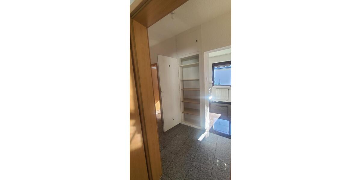 Etagenwohnung Stuttgart Feuerbach - 3 Zimmer, 65 m&sup2;, 1.200&euro; | Angebot:27595394