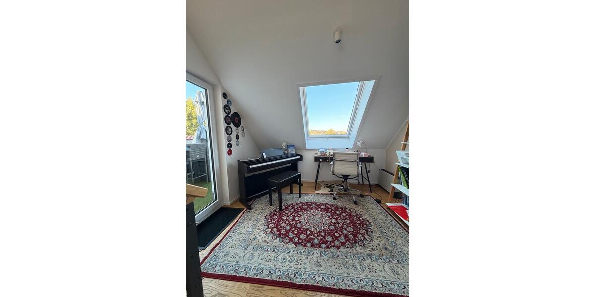 Etagenwohnung Filderstadt - 5.5 Zimmer, 137 m&sup2;, 2.200&euro; | Angebot:27570038