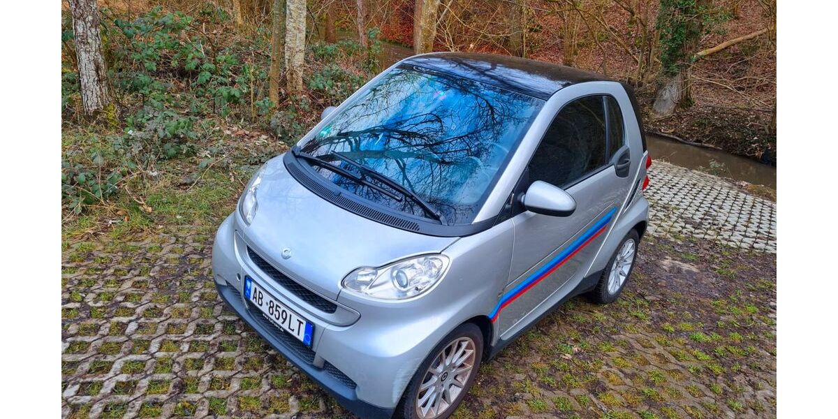 Smart ForTwo 80.000 km 4.499 &euro; Stuttgart 70599