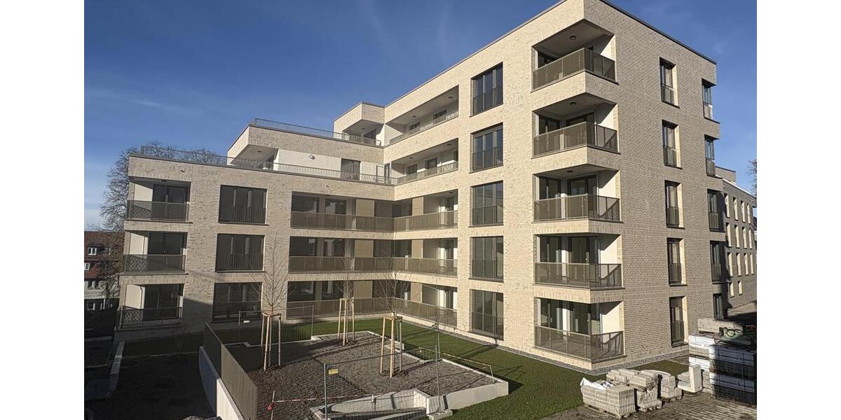 Dachgeschoßwohnung Leonberg - 3 Zimmer, 80 m&sup2;, 1.691&euro; | Angebot:23643520