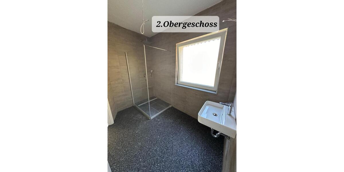 Etagenwohnung Weil der Stadt - 5 Zimmer, 137 m&sup2;, 1.500&euro; | Angebot:27544891