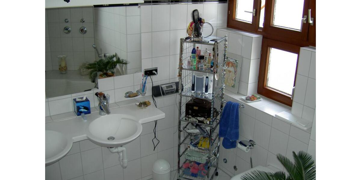 Dachgeschoßwohnung Waiblingen Bittenfeld - 5 Zimmer, 126 m&sup2;, 470.000&euro; | Angebot:27201223