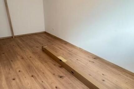 Wohnung Mundelsheim - 2 Zimmer, 85 m&sup2;, 1.300&euro; | Angebot:27538181