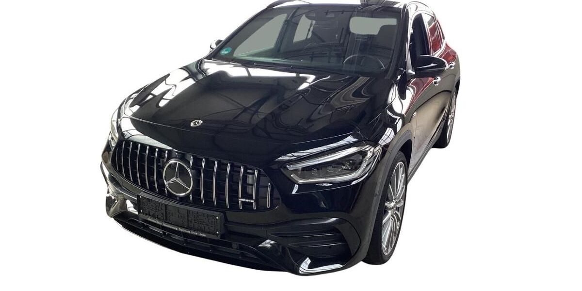 Mercedes-Benz GLA 35 AMG 3.200 km 51.390 &euro; Waiblingen 71332