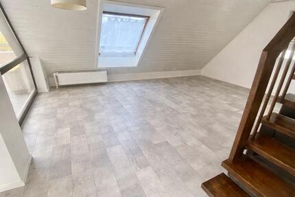 Wohnung Stuttgart Zuffenhausen - 3 Zimmer, 60 m&sup2;, 1.000&euro; | Angebot:25936819
