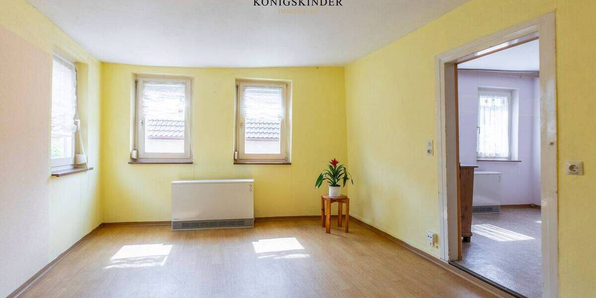 Mehrfamilienhaus, Wohnhaus Hessigheim - 6 Zimmer, 133 m&sup2;, 325.000&euro; | Angebot:25671690