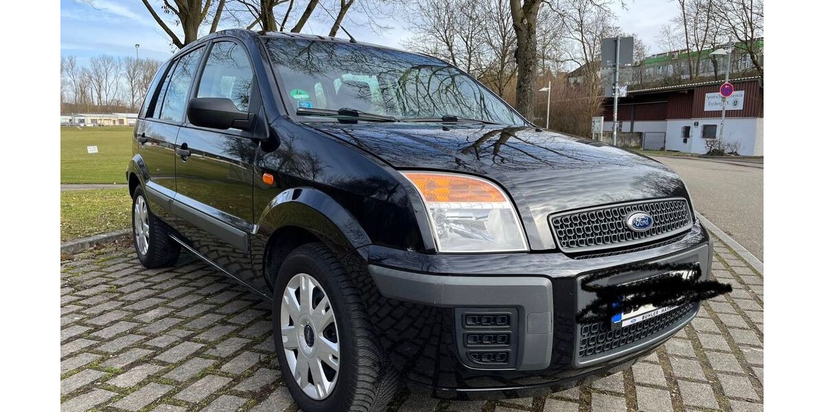 Ford Fusion 148.000 km 2.490 &euro; Ludwigsburg 71634