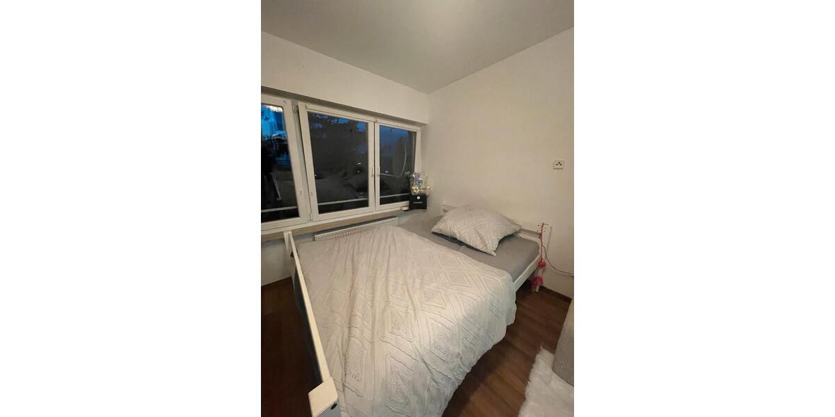 Etagenwohnung Stuttgart Hedelfingen - 1 Zimmer, 35 m&sup2;, 450&euro; | Angebot:27576601