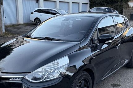 Renault Clio 125.000 km 6.600 &euro; Esslingen am Neckar 73732