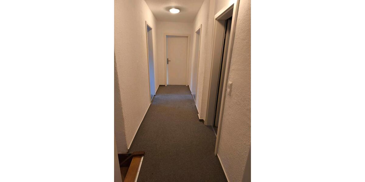 Etagenwohnung Weil der Stadt - 4 Zimmer, 110 m&sup2;, 1.800&euro; | Angebot:26393617