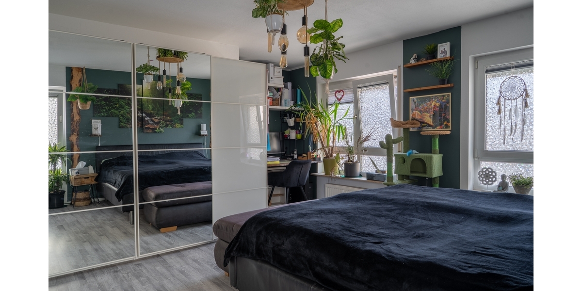 3,5 Zimmer mit großer Eckterrasse & Kamin im 3-Familienhaus - 3.5 Remshalden | Angebot:27190563