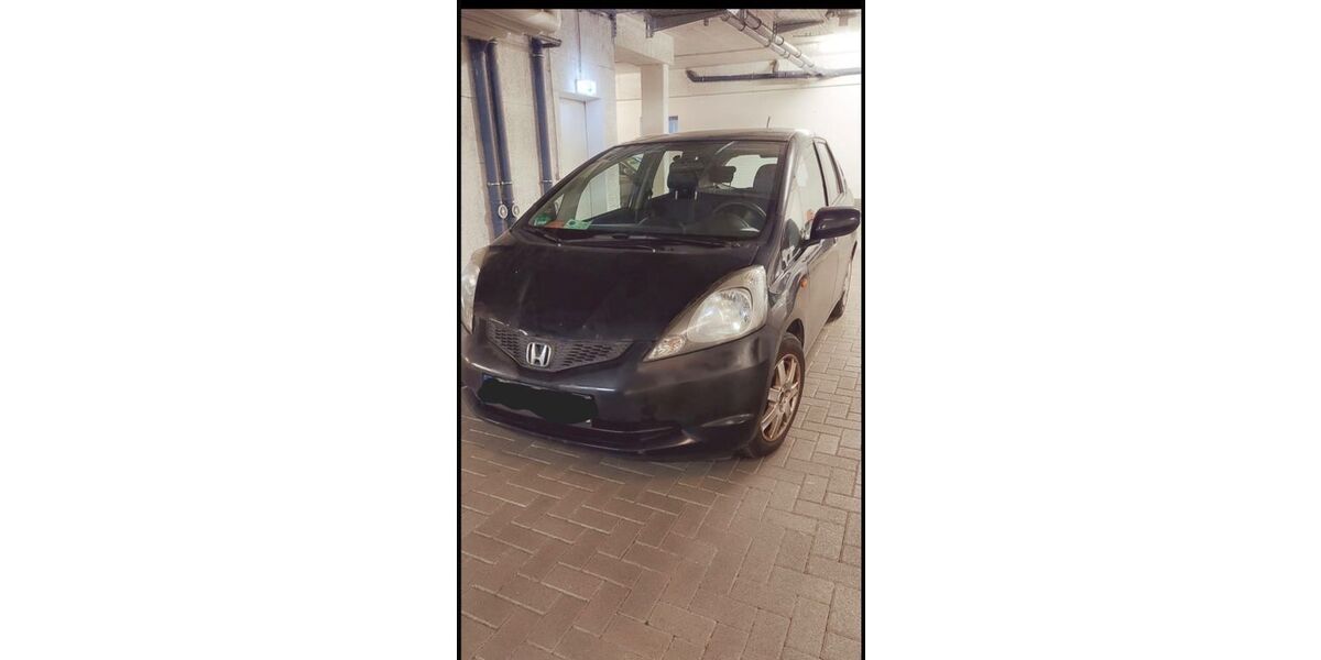 Honda Jazz 292.600 km 990 &euro; Stuttgart 70199