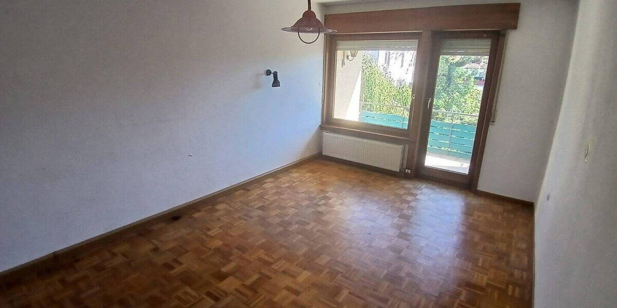 Doppelhaushälfte Erdmannhausen - 9 Zimmer, 160 m&sup2;, 485.000&euro; | Angebot:26048719