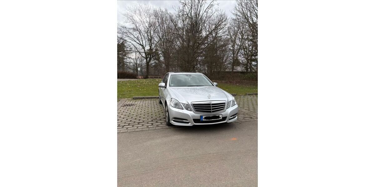 Mercedes-Benz E 200 115.000 km 13.499 &euro; Stuttgart 70619