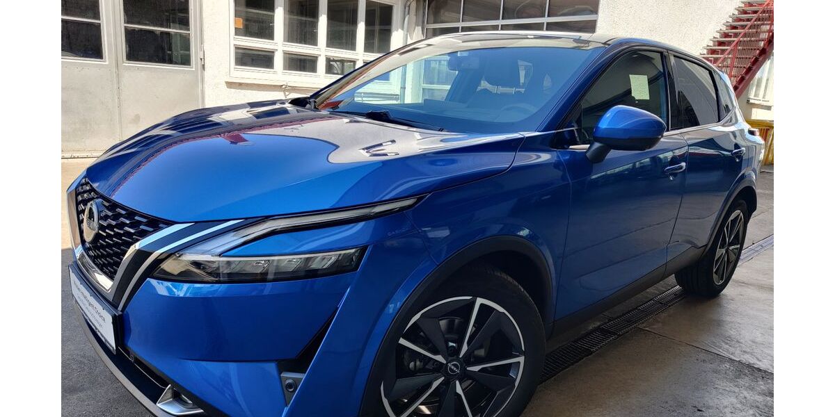 Nissan Qashqai 76.500 km 23.990 &euro; Fellbach 70734