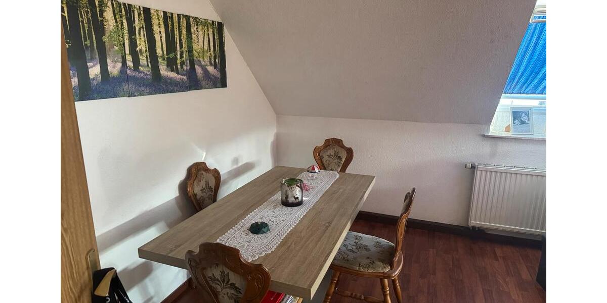 Dachgeschoßwohnung Altbach - 2 Zimmer, 68 m&sup2;, 750&euro; | Angebot:24876922