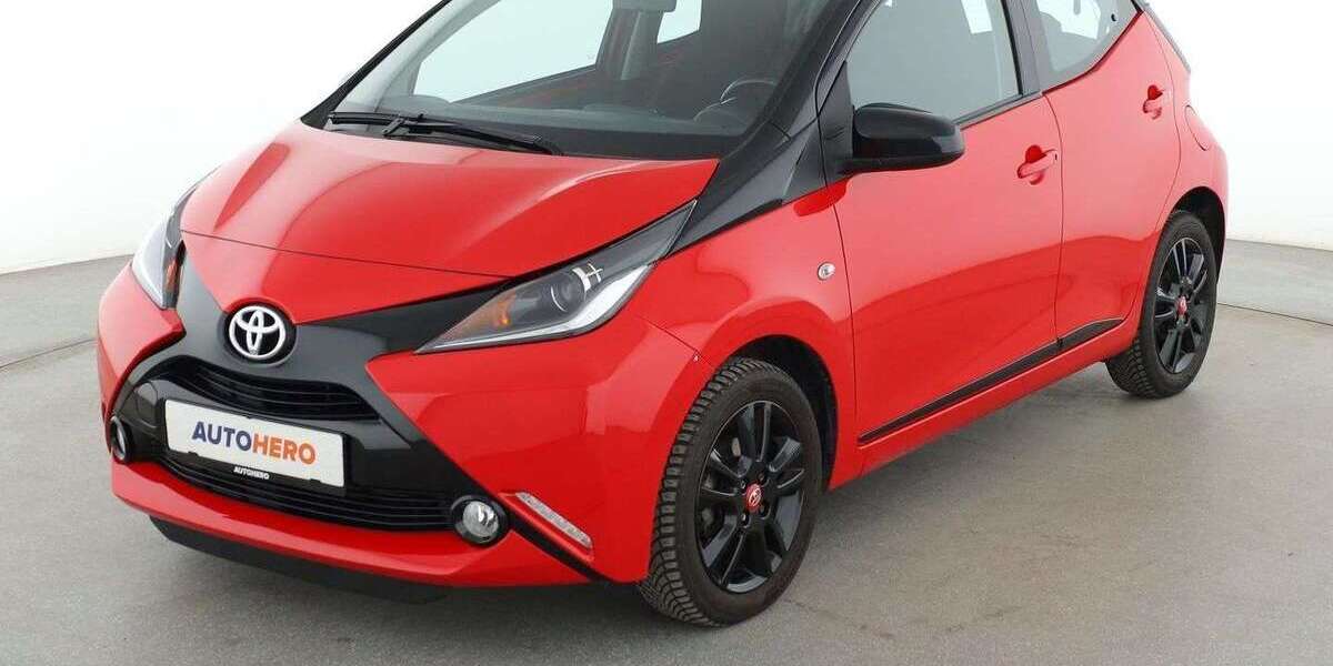 Toyota Aygo 51.602 km 8.690 &euro; Stuttgart 70195
