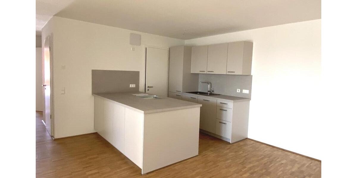 Etagenwohnung Leonberg - 4 Zimmer, 105 m&sup2;, 1.837&euro; | Angebot:23644746