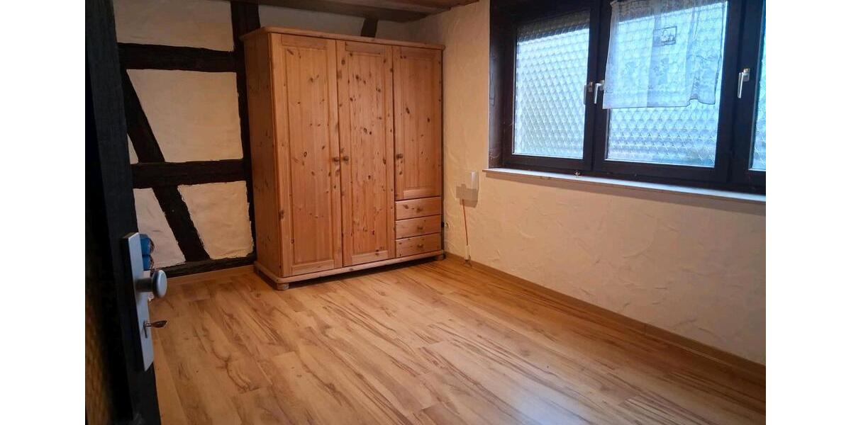 Etagenwohnung Lauffen am Neckar - 1 Zimmer, 45 m&sup2;, 650&euro; | Angebot:25656035