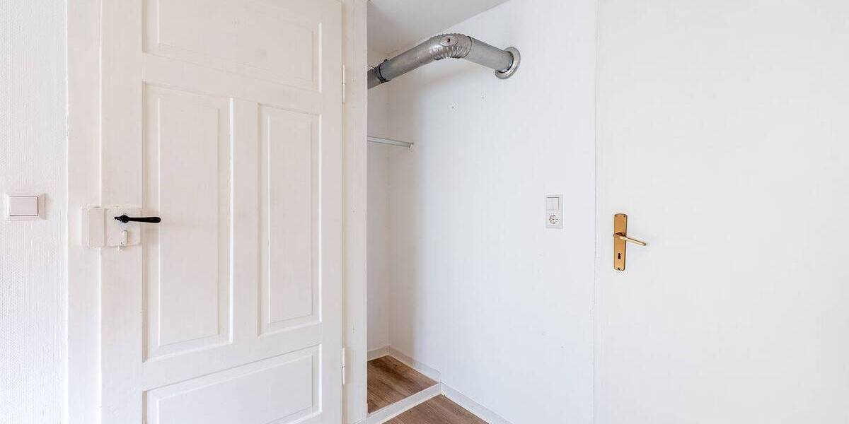 Doppelhaushälfte Stuttgart Degerloch - 4 Zimmer, 105 m&sup2;, 350.000&euro; | Angebot:26616854