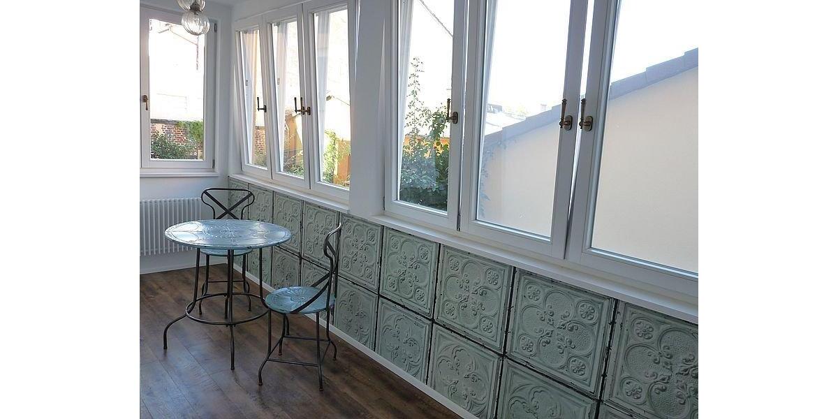 Erdgeschoßwohnung Ludwigsburg - 4.5 Zimmer, 126 m&sup2;, 1.700&euro; | Angebot:25899613