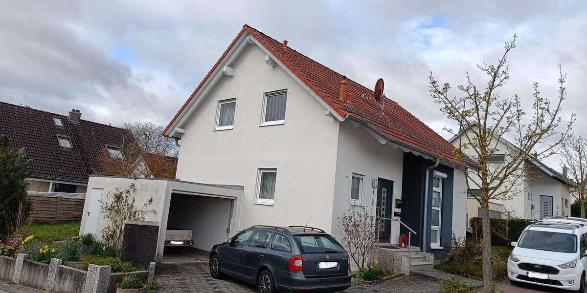 Einfamilienhaus Wiernsheim - 5 Zimmer, 127 m&sup2;, 1.560&euro; | Angebot:26521721