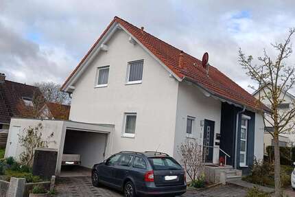 Haus Wiernsheim - 5 Zimmer, 127 m&sup2;, 1.560&euro; | Angebot:26521721