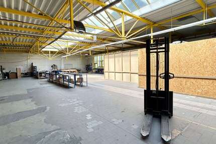 Gewerbeobjekt Tamm - 2.895&euro; | Angebot:21877642