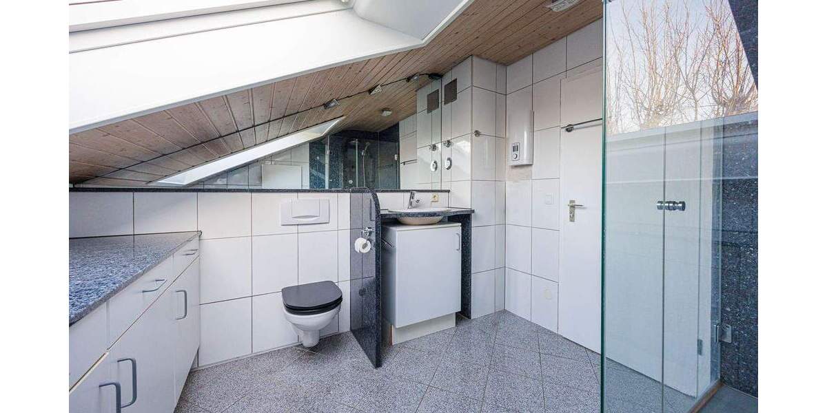 Etagenwohnung Steinheim an der Murr Steinheim - 2 Zimmer, 61 m&sup2;, 199.000&euro; | Angebot:25698011