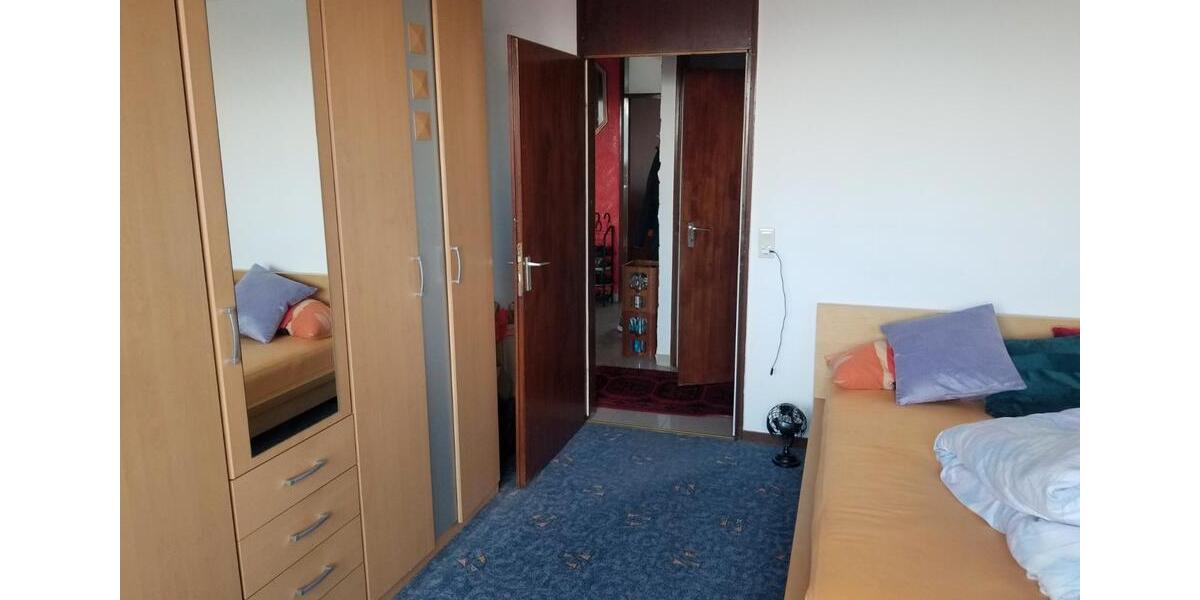 Etagenwohnung Leonberg - 3 Zimmer, 82 m&sup2;, 250.000&euro; | Angebot:25992121