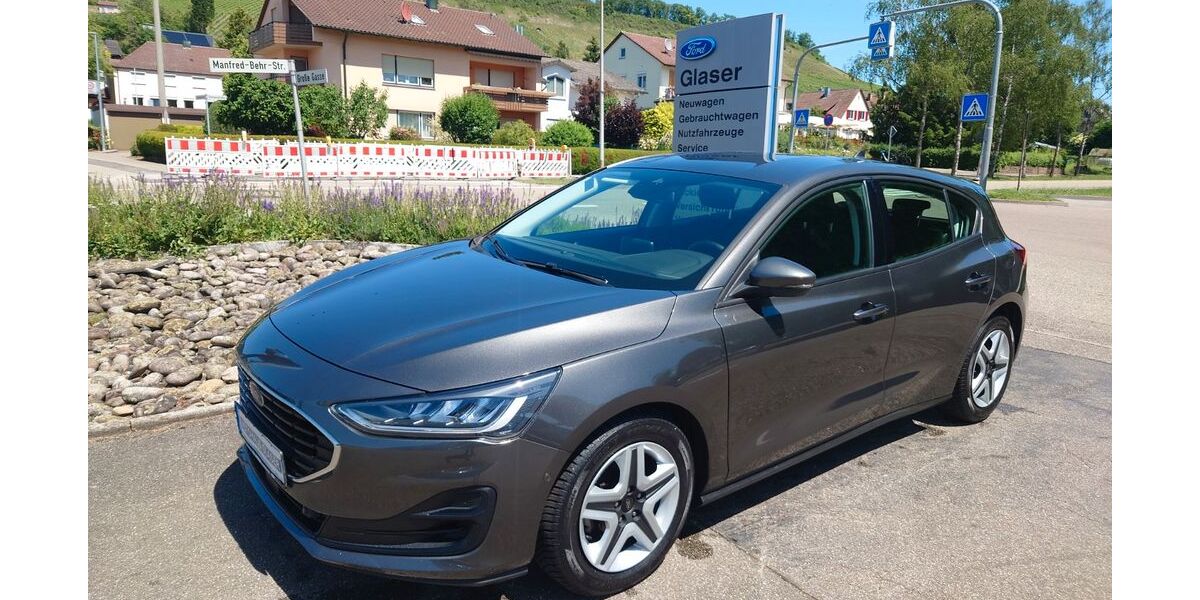 Ford Focus 40.892 km 14.990 &euro; Illingen - Schützingen 75428