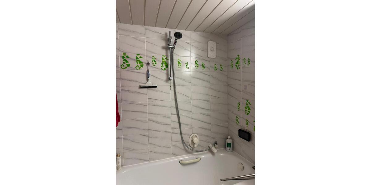 Etagenwohnung Sindelfingen Eichholz - 4.5 Zimmer, 110 m&sup2;, 340.000&euro; | Angebot:24561136