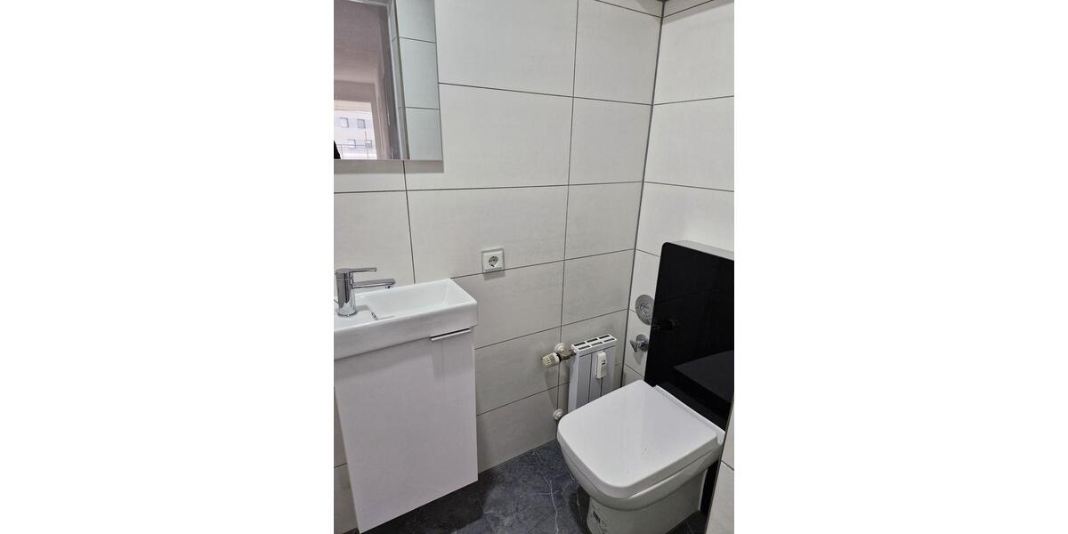 Einfamilienhaus Backnang - 3 Zimmer, 93 m&sup2;, 1.100&euro; | Angebot:27545308