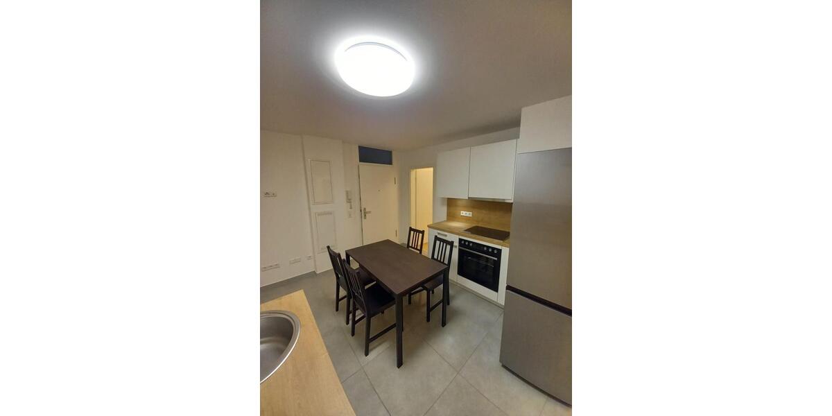 Erdgeschoßwohnung Stuttgart Stuttgart-West - 1 Zimmer, 10 m&sup2;, 440&euro; | Angebot:26637750