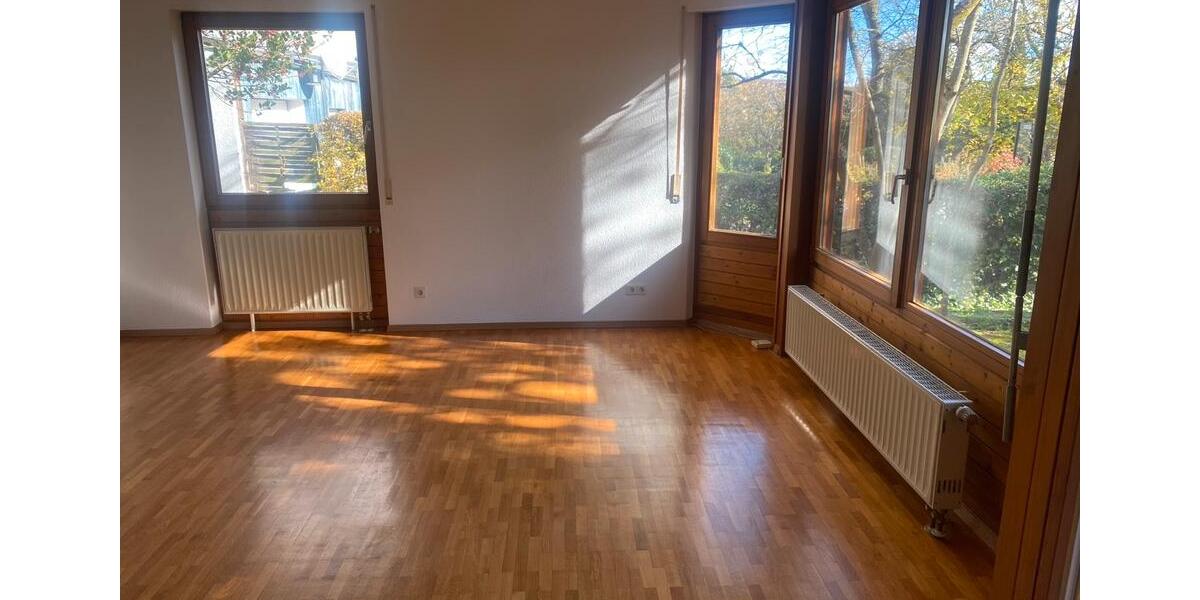 Etagenwohnung Stuttgart Degerloch - 2 Zimmer, 63 m&sup2;, 1.190&euro; | Angebot:25959888