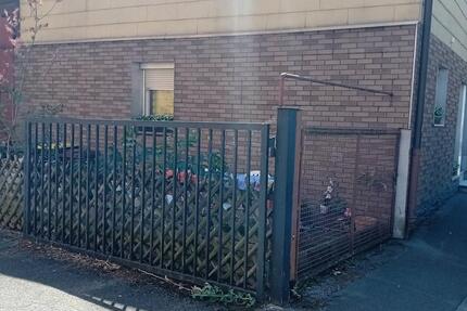 Haus Kornwestheim - 6 Zimmer, 350.000&euro; | Angebot:21346132