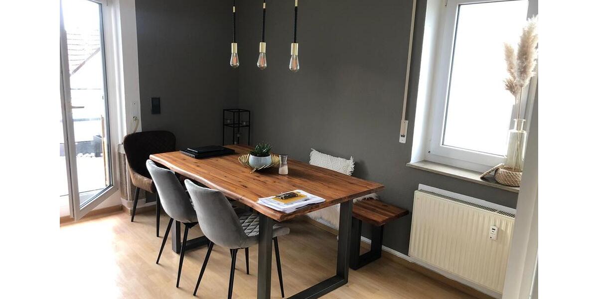 Dachgeschoßwohnung Korntal-Münchingen Münchingen - 3 Zimmer, 73 m&sup2;, 1.100&euro; | Angebot:26383044
