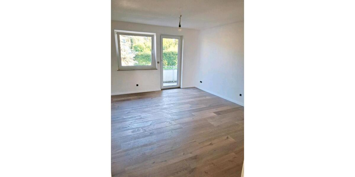 Etagenwohnung Esslingen am Neckar Pliensauvorstadt - 3 Zimmer, 65 m&sup2;, 299.000&euro; | Angebot:27199886