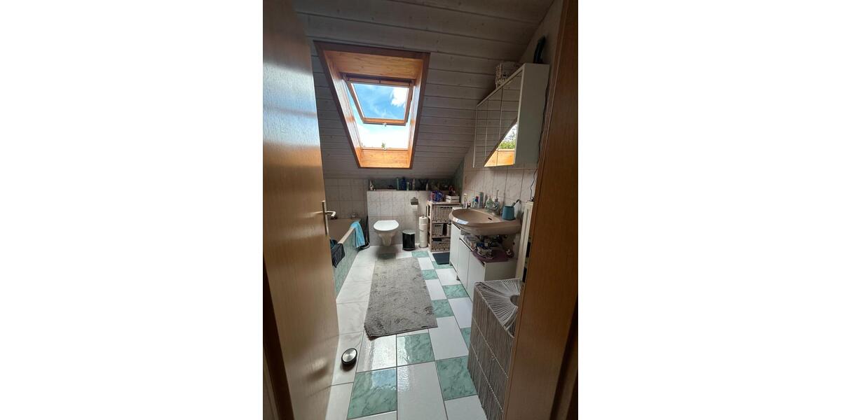 Dachgeschoßwohnung Bietigheim-Bissingen Bissingen - 3.5 Zimmer, 95 m&sup2;, 970&euro; | Angebot:27576397