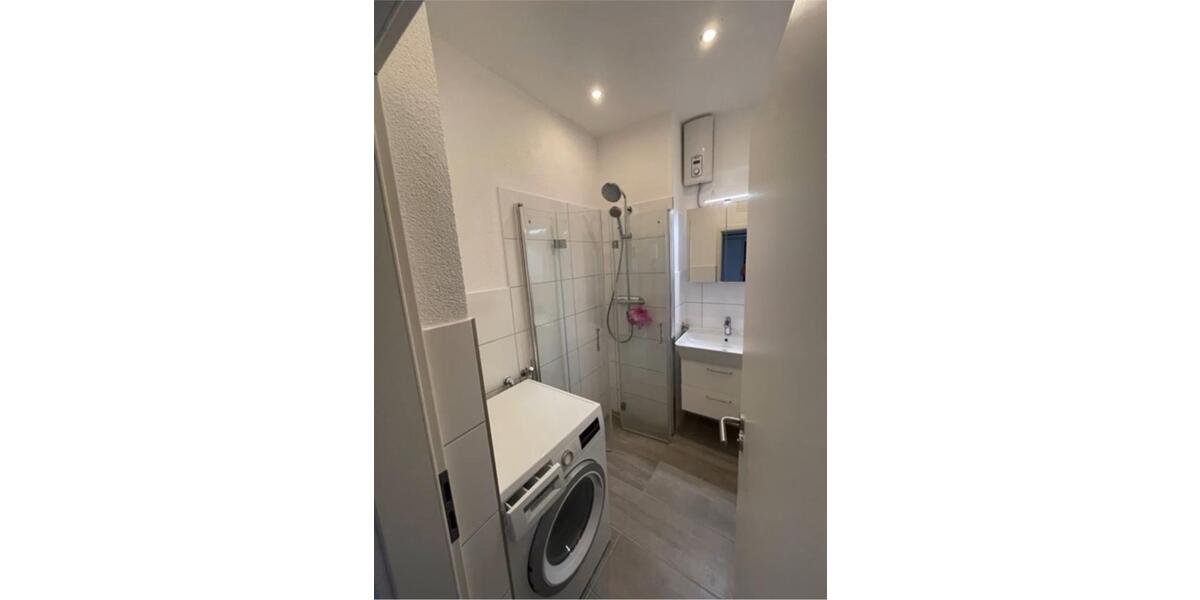 Etagenwohnung Stuttgart Stuttgart-Ost - 1 Zimmer, 12 m&sup2;, 550&euro; | Angebot:25236150