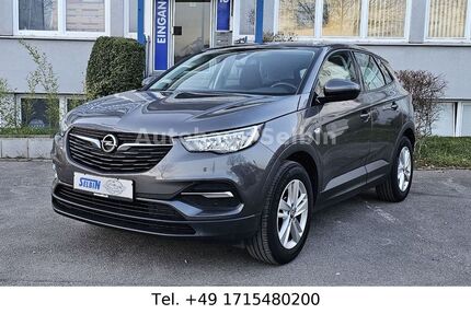 Opel Grandland (X) 61.702 km 13.800 &euro; Stuttgart 70499
