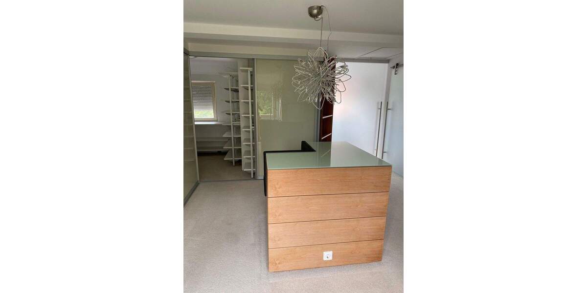 Einfamilienhaus Affalterbach - 8 Zimmer, 300 m&sup2;, 1.649.000&euro; | Angebot:25657365