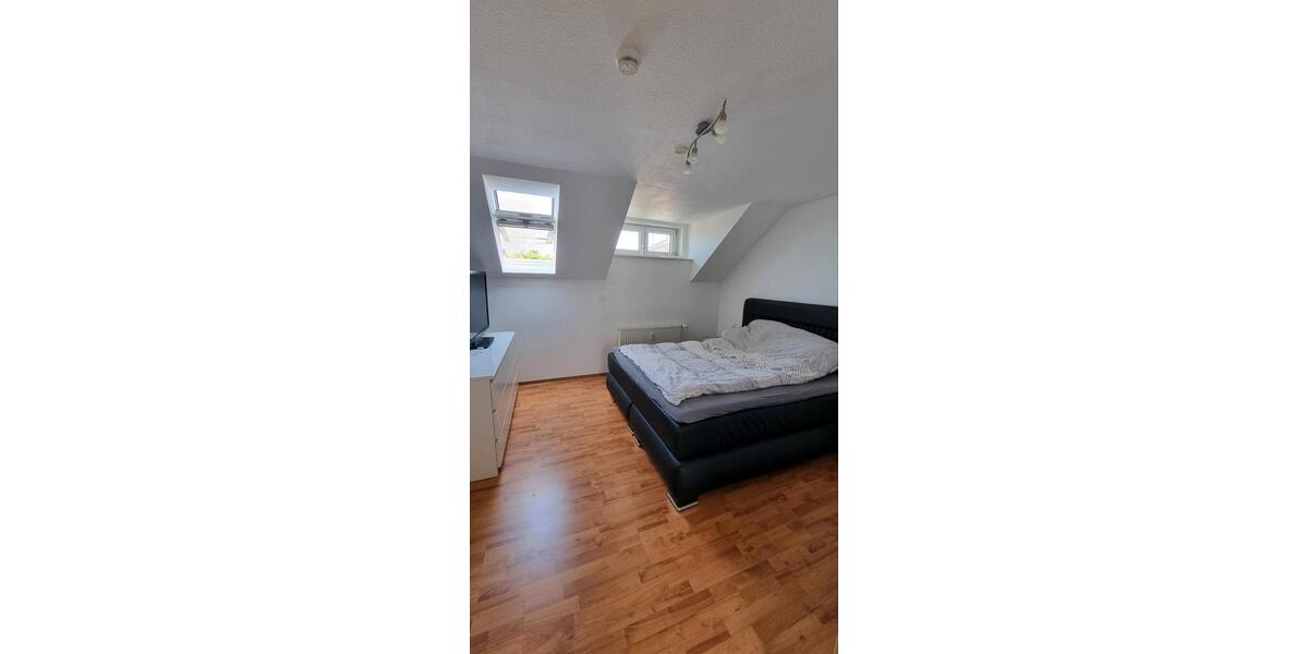 Dachgeschoßwohnung Leinfelden-Echterdingen Echterdingen - 4 Zimmer, 495.000&euro; | Angebot:21693369