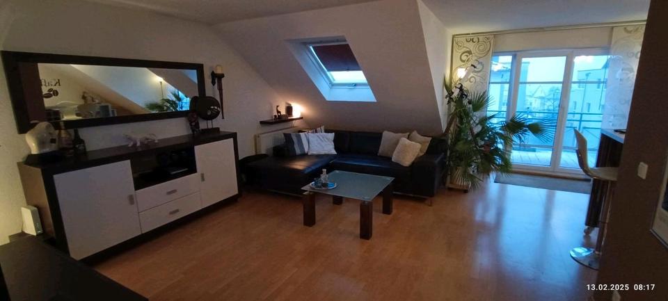 Dachgeschoßwohnung Bönnigheim - 3 Zimmer, 62 m&sup2;, 920&euro; | Angebot:25823519