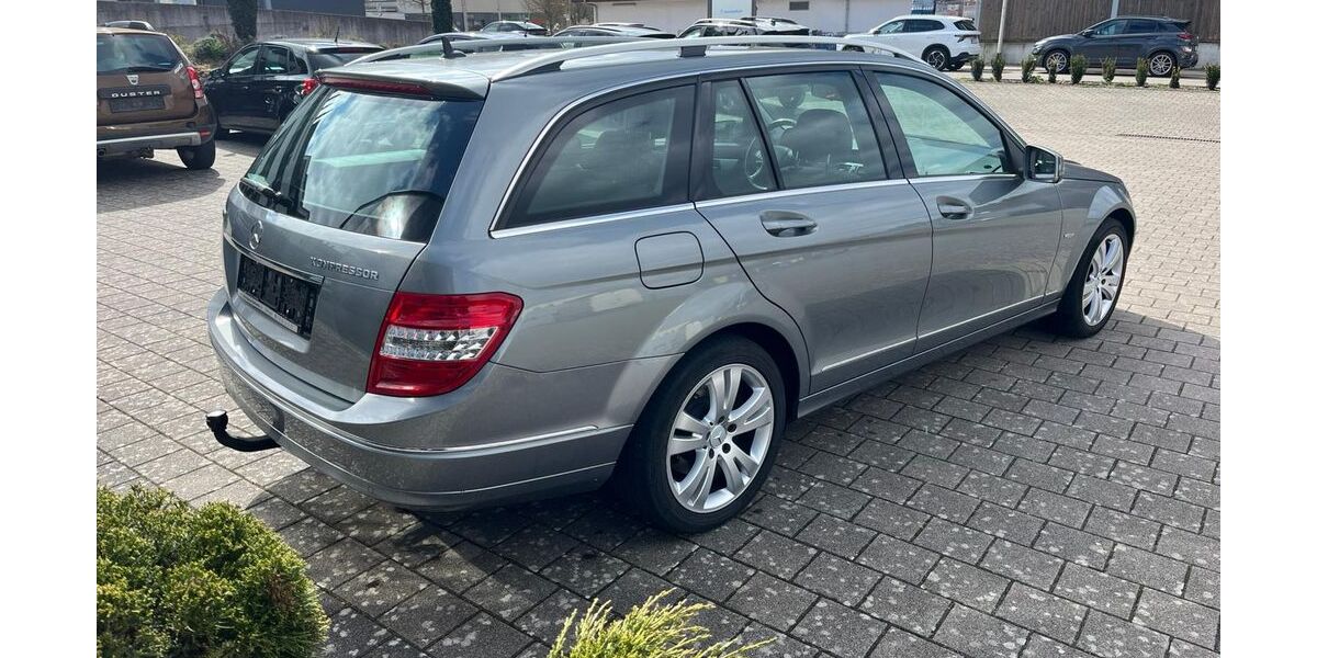 Mercedes-Benz C 200 197.943 km 5.490 &euro; Grafenau / Döffingen 71120